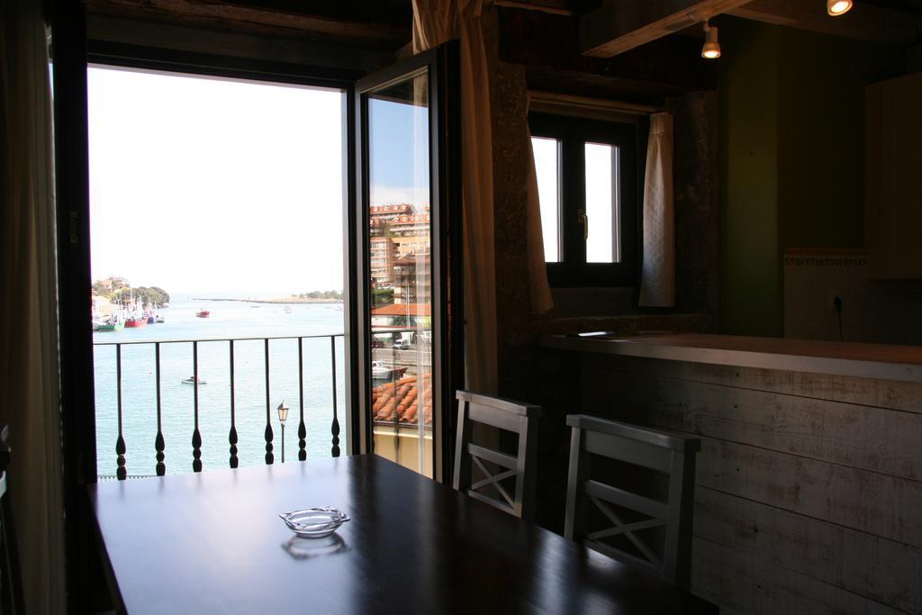 Apartamentos Rincon Del Puerto San Vicente De La Barquera Bagian luar foto
